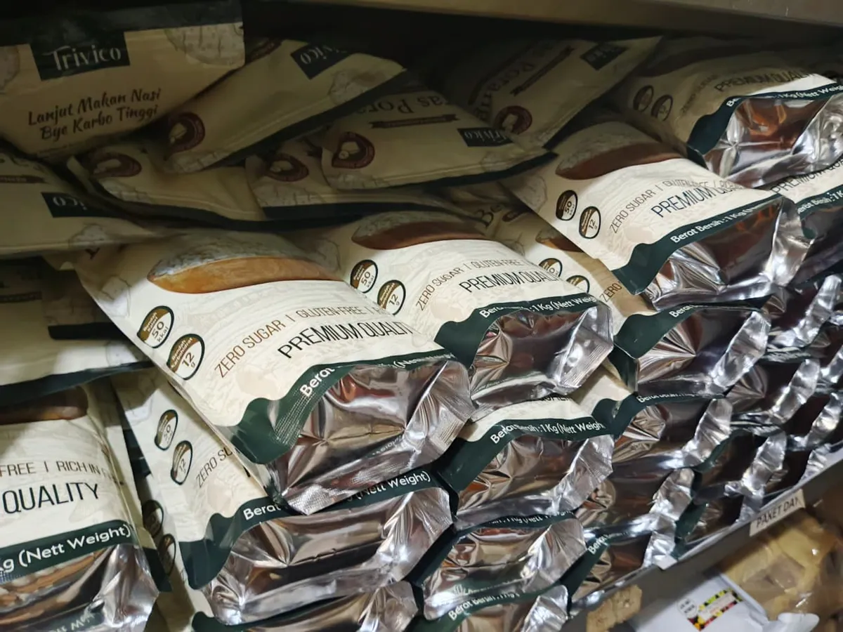 Contoh kemasan private label maklon beras porang